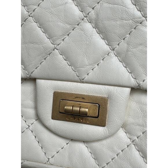 Chanel Reissue 2.55 Flap Bag Quilted Aged Calfskin Mini 80043 - Picture 10 of 16